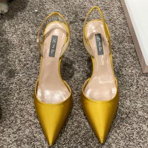 SJP Bliss Heels in Satin Ochre